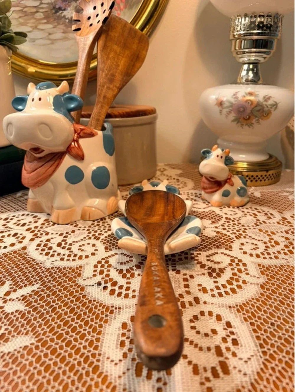 Cooks Tools Ceramic Cow Utensil Holder Blue Spotted Farmhouse Kitchen Decor
